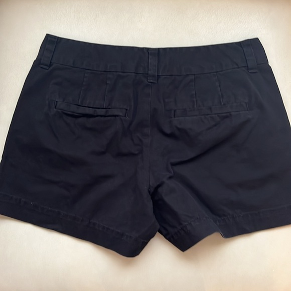 LOFT riviera shorts- size 0, black, gently worn, like new - Picture 3 of 4